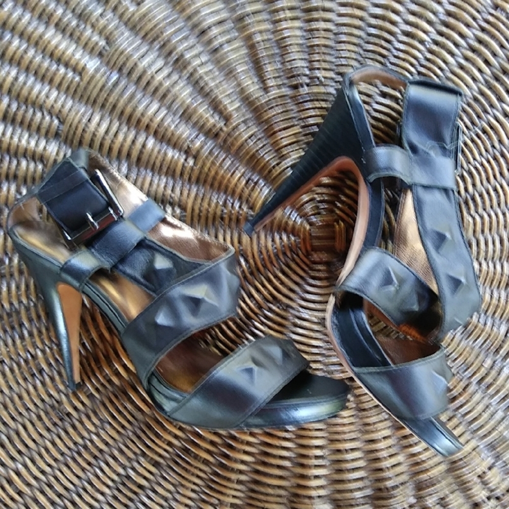 CynthiaVincent Black Heeled Sandals 10